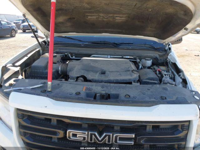 GMC Canyon 4wd  Short Box Elevation Image 4