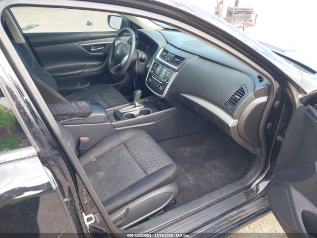 Nissan Altima 2.5 S Image 5