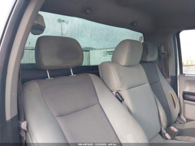 Ford F-150 Xl Image 12