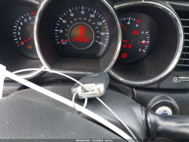 Kia Optima Ex Image 10