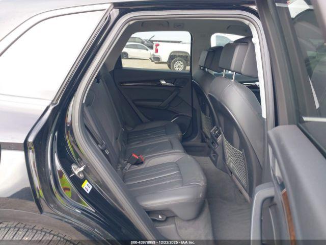 Audi Q5 45 Premium Image 4