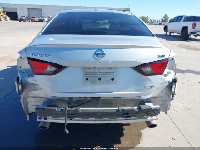 Nissan Altima Sr Intelligent Awd Image 16