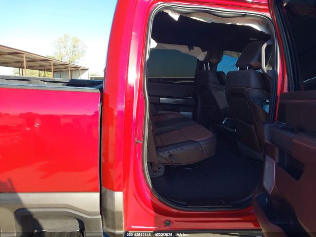 Ford F-350 King Ranch Image 2