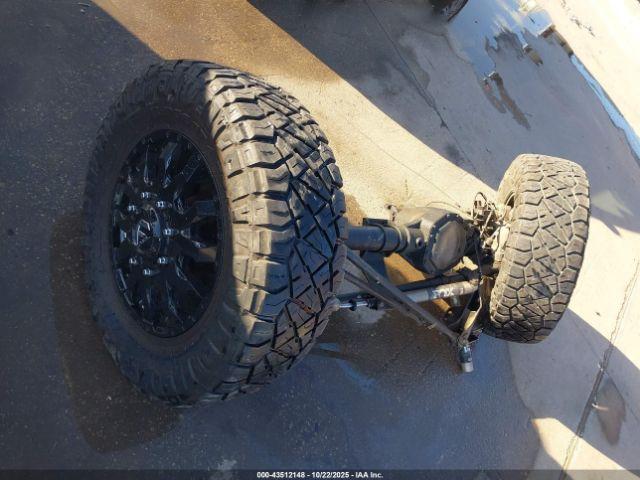 Ford F-350 King Ranch Image 4