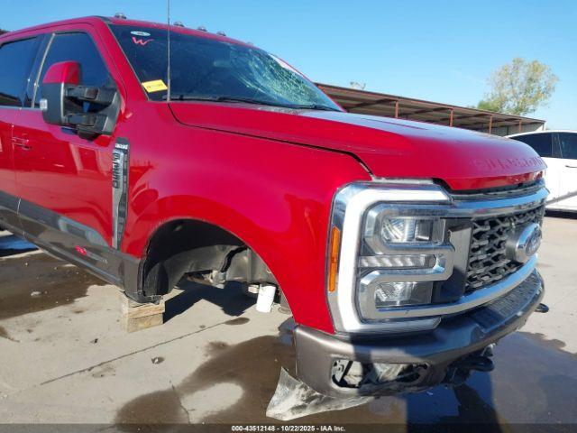 Ford F-350 King Ranch Image 10