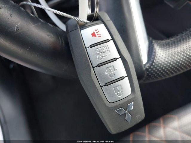 Mitsubishi Outlander Sel 2.5 S-awc Image 10