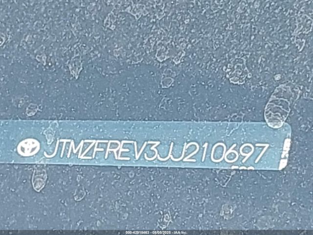 Toyota RAV4 Le Image 13