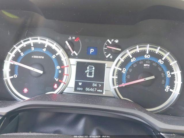 Toyota 4Runner Sr5 Premium Image 3