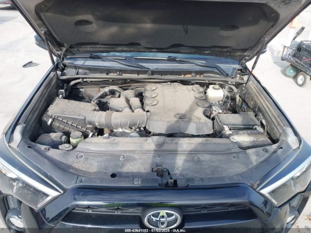 Toyota 4Runner Sr5 Premium Image 11