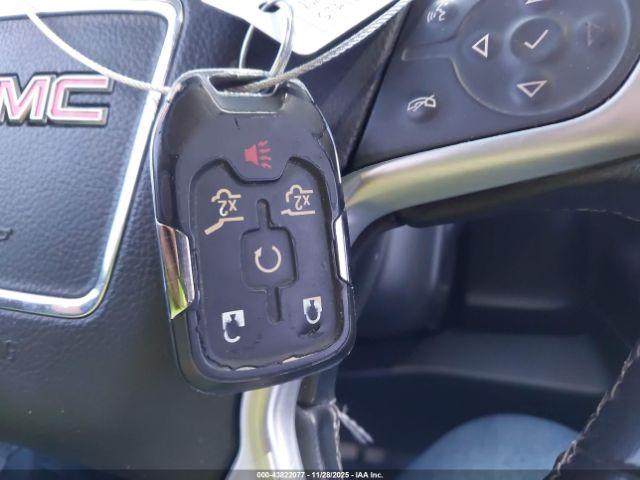 GMC Yukon 2wd Slt Image 7