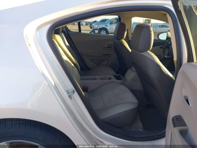 Chevrolet Volt Image 11