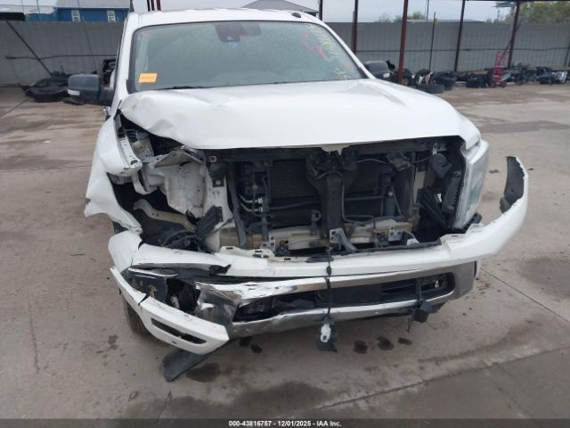 Nissan Titan King Cab Sv 4x2 Image 13