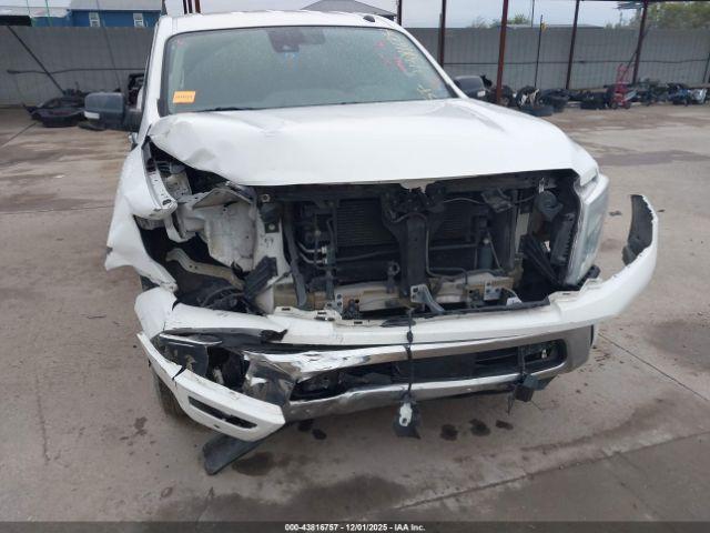 Nissan Titan King Cab Sv 4x2 Image 13