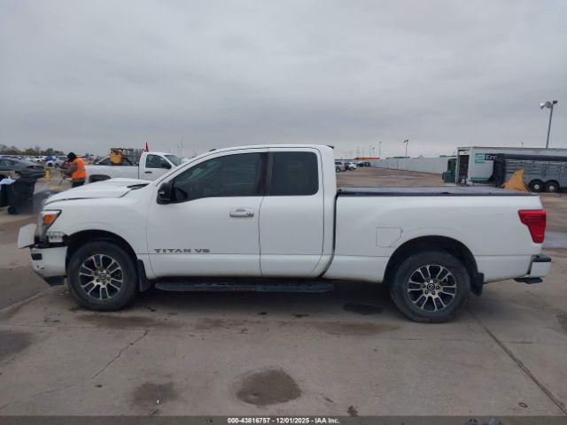 Nissan Titan King Cab Sv 4x2 Image 2