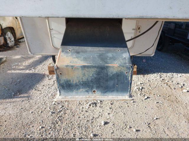 Holiday Rambler Savoy Lx 32skt Image 16