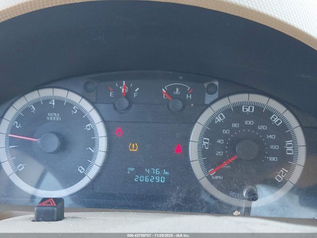 Ford Escape Xlt Image 2