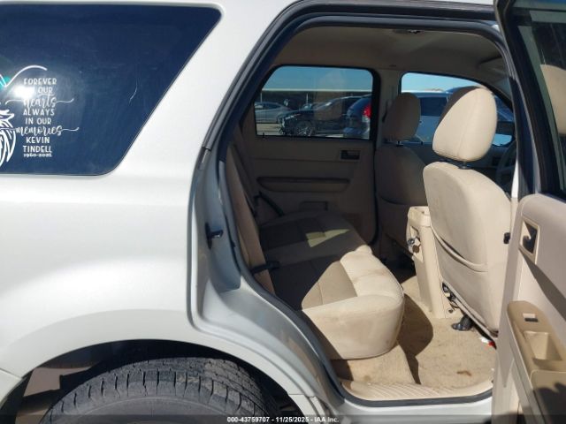 Ford Escape Xlt Image 10