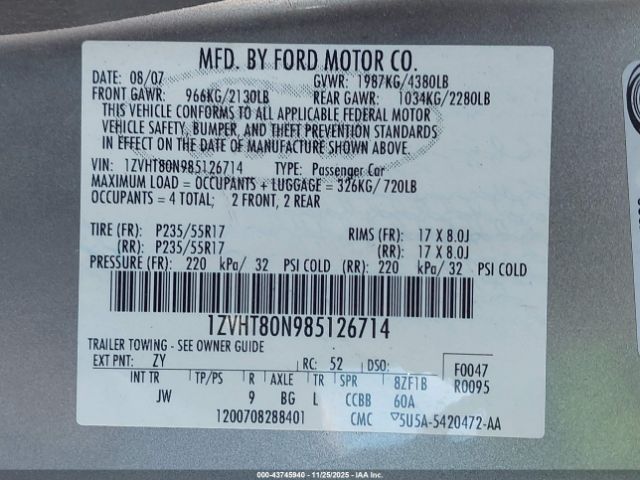 Ford Mustang Image 8