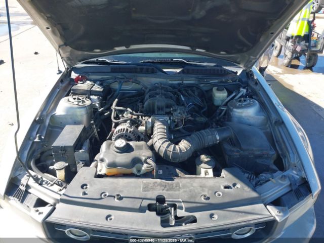 Ford Mustang Image 7