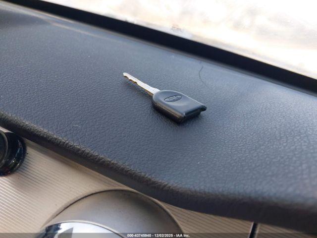 Ford Mustang Image 4