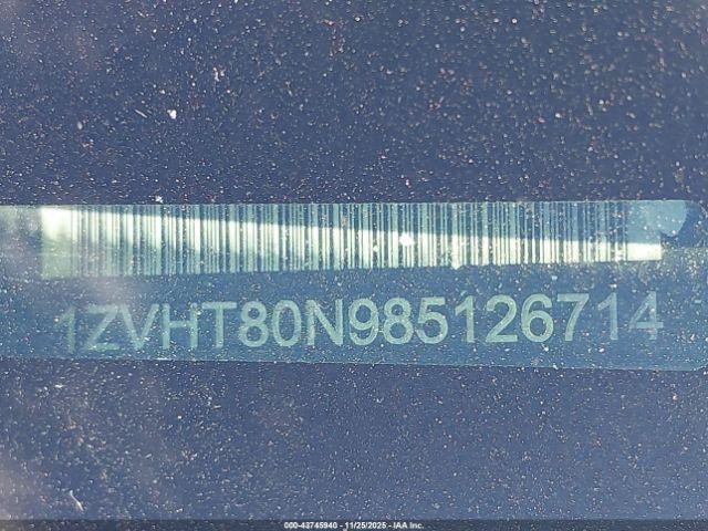 Ford Mustang Image 12