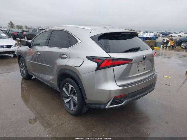 Lexus NX Image 2