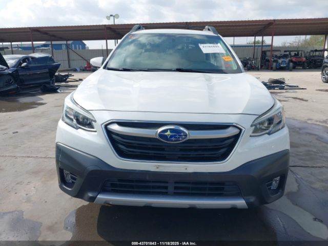 Subaru Outback Limited Image 17