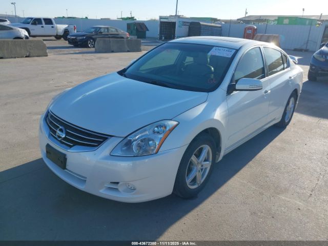 Nissan Altima 2.5 S Image 6