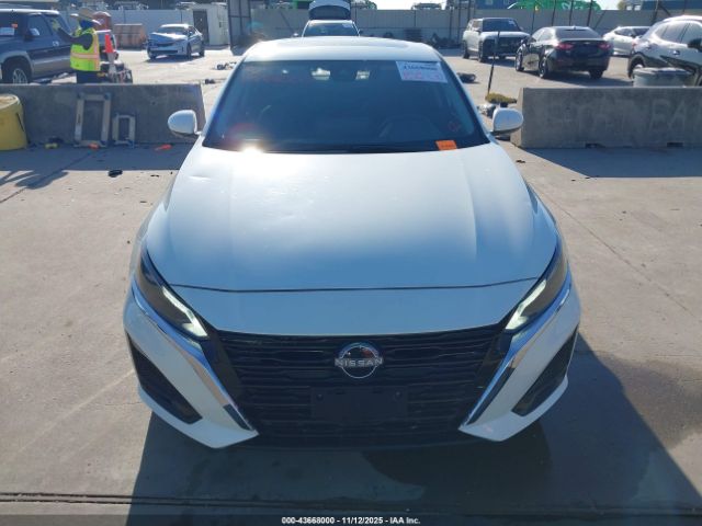 Nissan Altima Sv Fwd Image 7