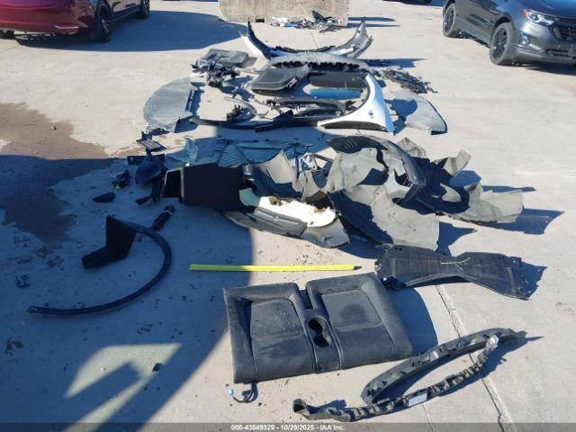 Tesla Model Y Long Range Dual Motor All-wheel Drive Image 19