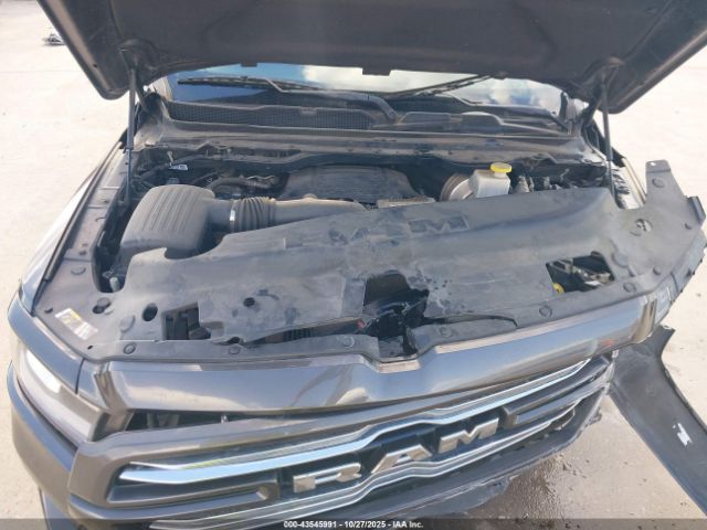 Ram 1500 Laramie  4x2 5'7 Box Image 9