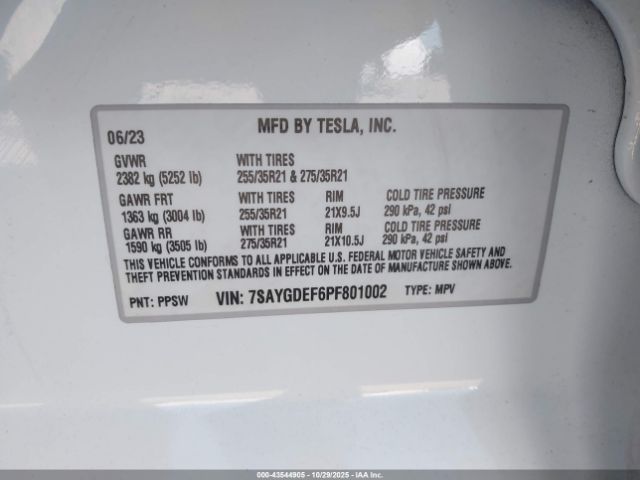Tesla Model Y Performance Dual Motor All-wheel Drive Image 7