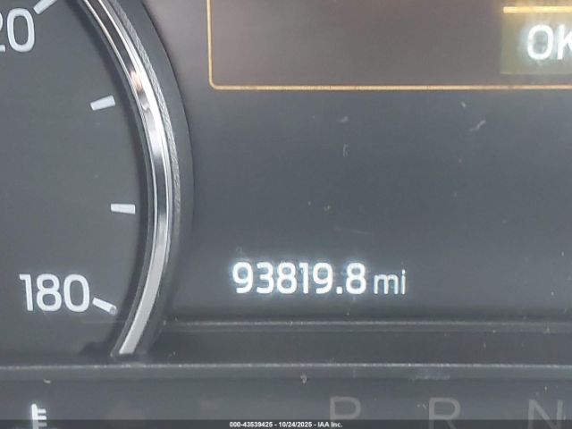 Ford Escape Se Hybrid Image 8