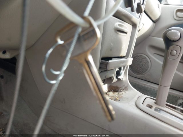 Toyota Corolla Ce Image 15