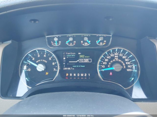 Ford F-150 Lariat Image 13