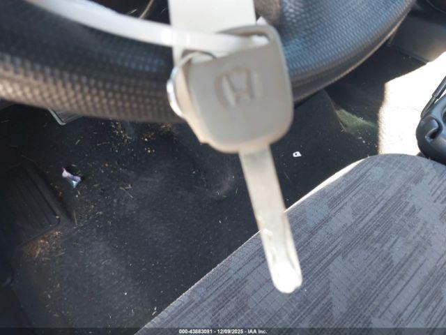 Honda CR-V Lx Image 12