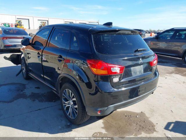 Mitsubishi Outlander Image 11
