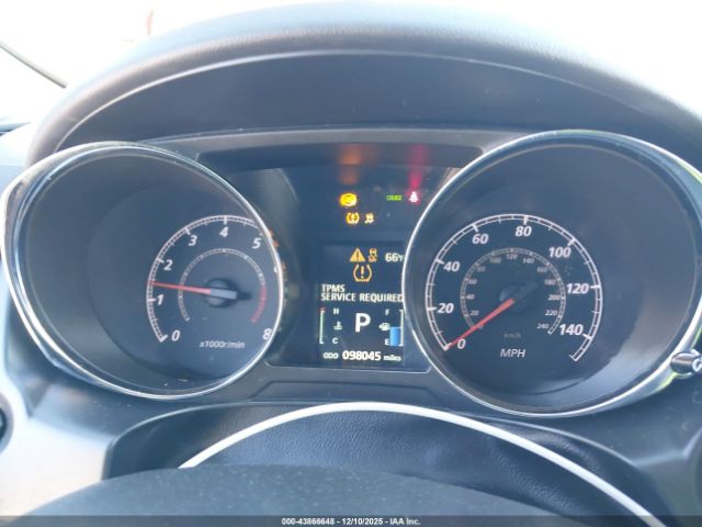 Mitsubishi Outlander Image 9