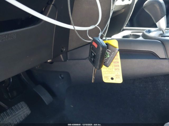 Mitsubishi Outlander Image 10