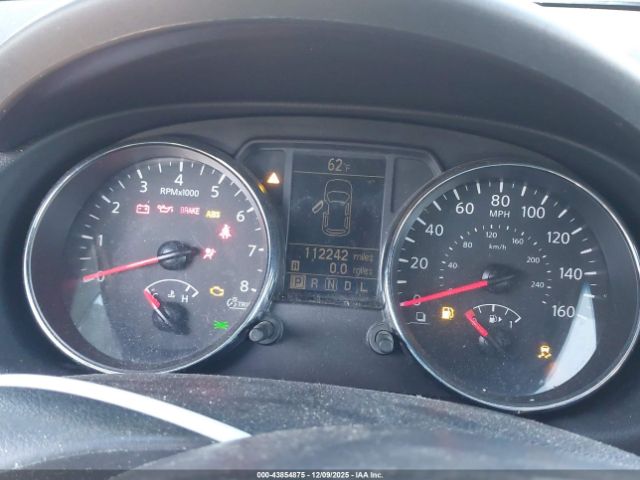 Nissan Rogue S Image 7