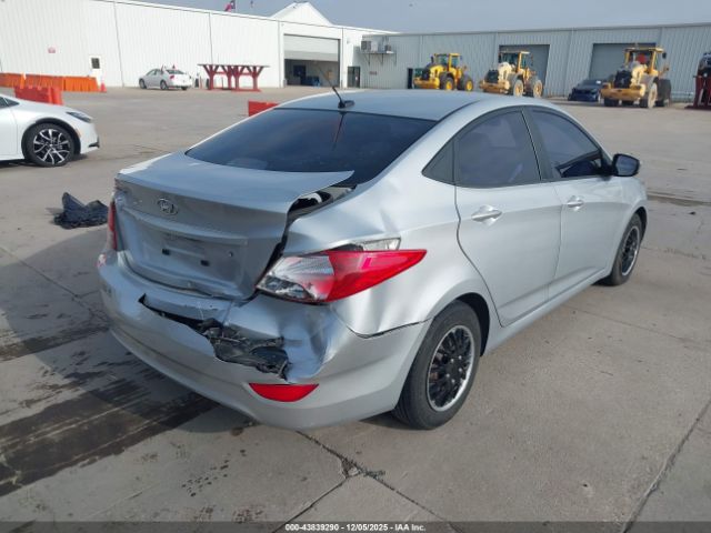 Hyundai ACCENT Gls Image 17