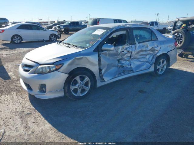 Toyota Corolla S Image 2