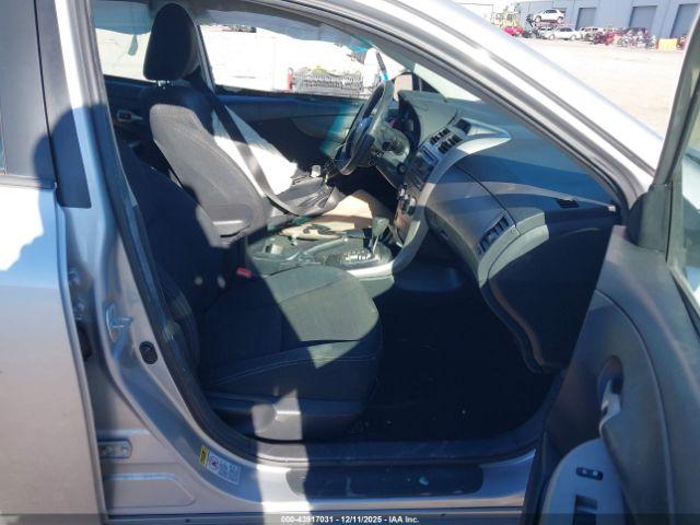 Toyota Corolla S Image 6