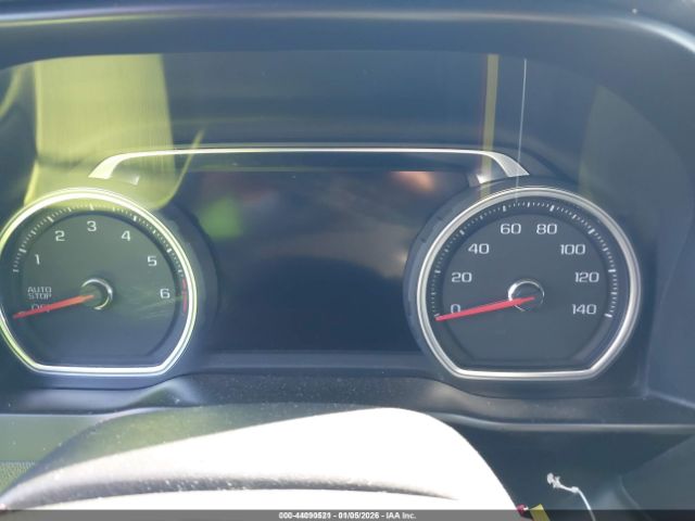 Chevrolet Silverado 1500 High Country Image 2