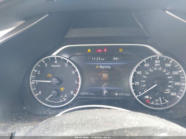 Nissan Murano S Image 9