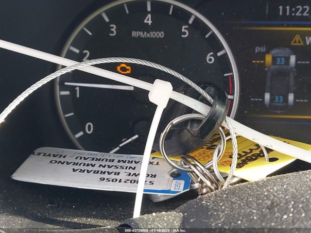 Nissan Murano S Image 16