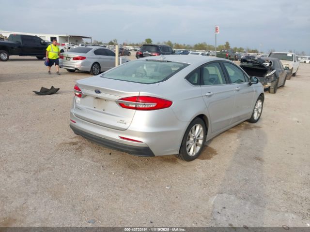Ford Fusion Se Image 14