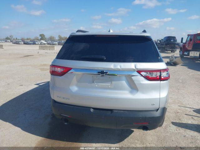 Chevrolet Traverse Fwd Lt Cloth Image 15