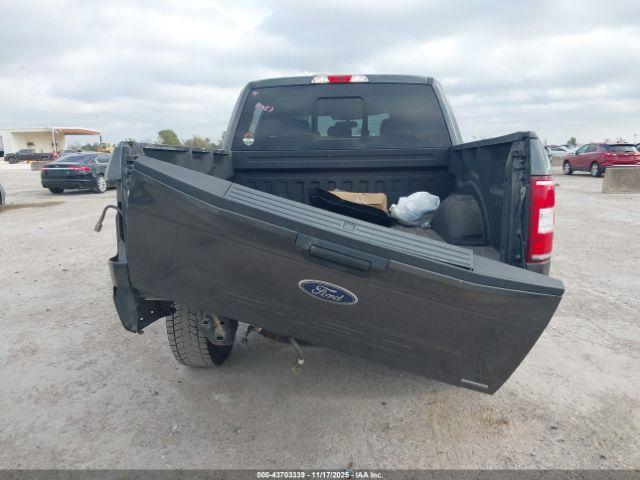 Ford F-150 Xlt Image 2