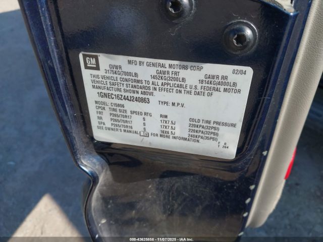 Chevrolet Suburban 1500 Ls Image 7